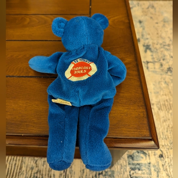 3/$30.  Dart Titanic Bear #5 - Picture 2 of 2